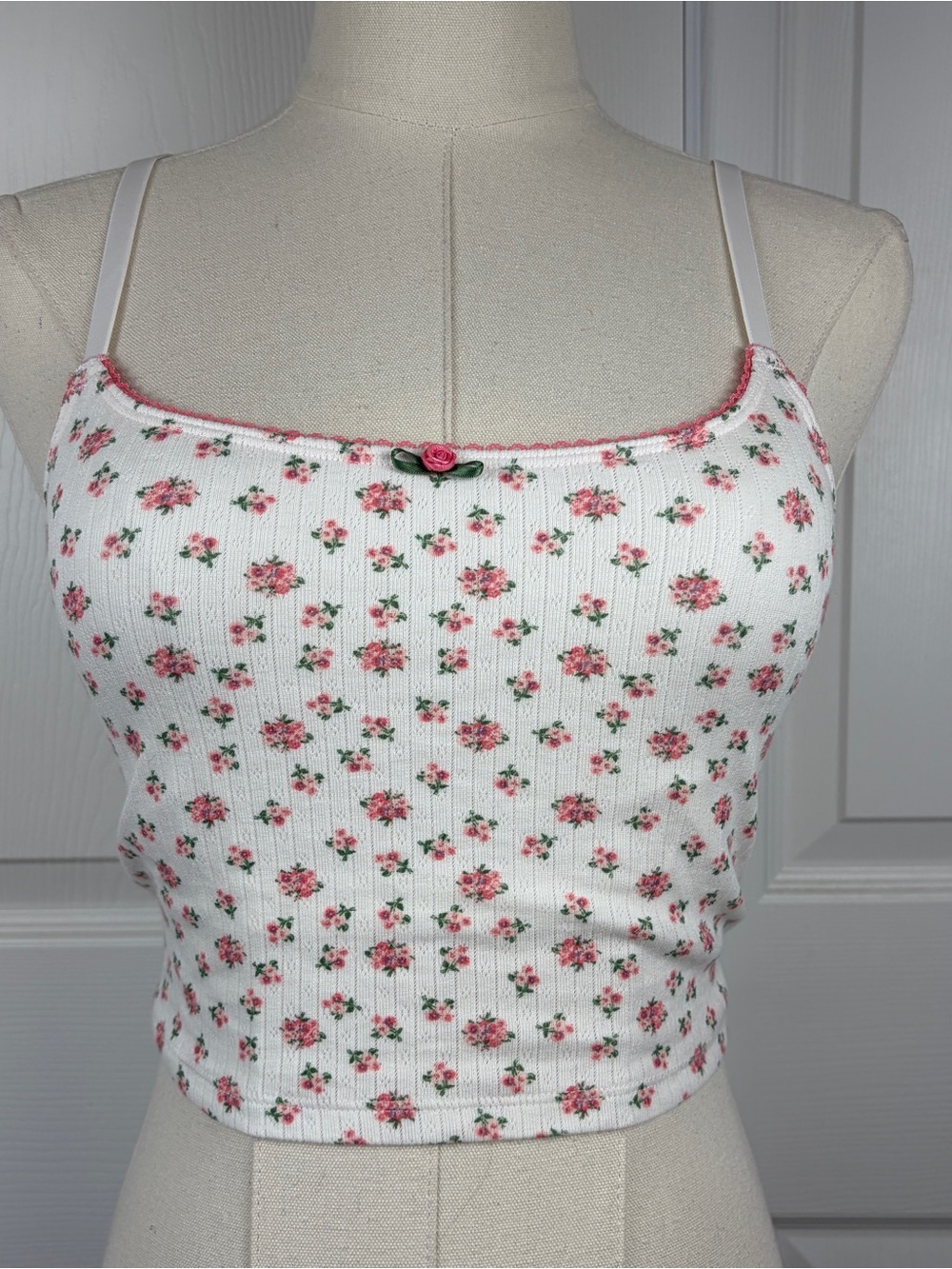 Colsie White Ribbed Floral Crop Camisole with Pink Rose Accent
